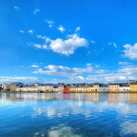 Lägenhet Latin Quarter Luxury Galway